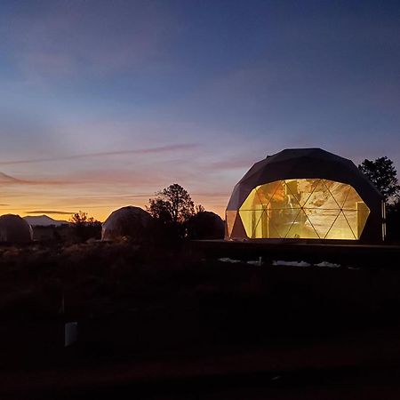 Clear Sky Resorts - Grand Canyon - Unique Sky Domes Валле Экстерьер фото