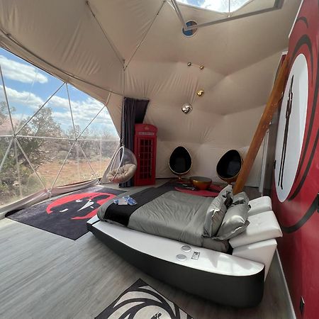 Clear Sky Resorts - Grand Canyon - Unique Sky Domes Валле Экстерьер фото